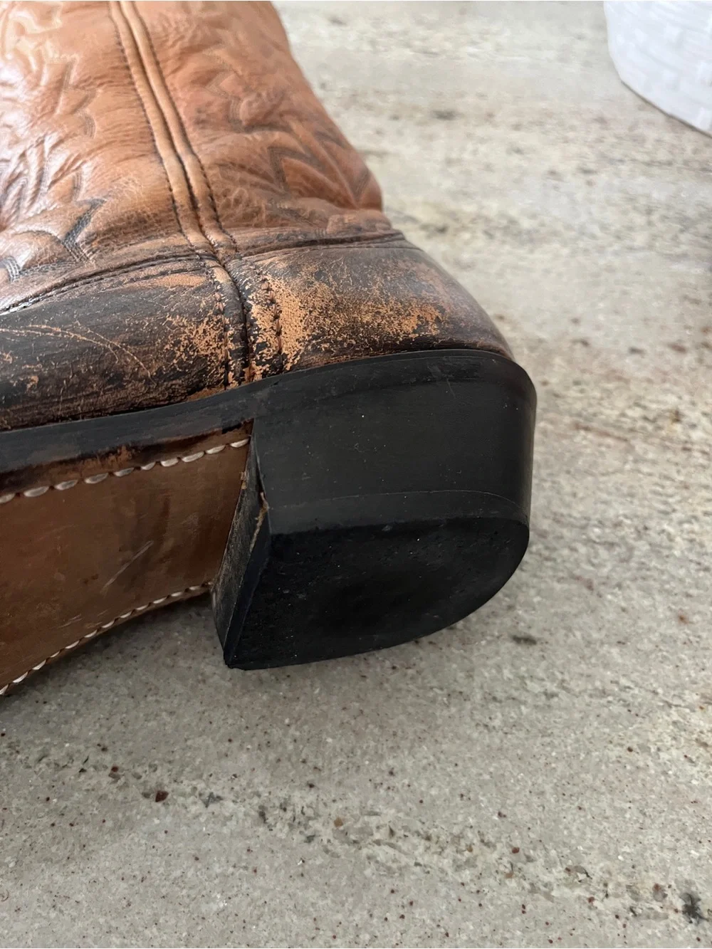 🤠🤠🤠 LAREDO Men's Brown Leather Western Cowboy Boots 9.5 Darker Distressed Foot